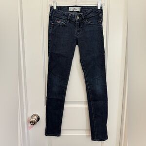 HOLLISTER low-rise super skinny jeans, Size 24S